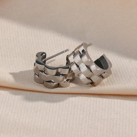 Vintage Chunky Watchband Hoop Earrings PVD 18K White Gold - Picture 6 of 12